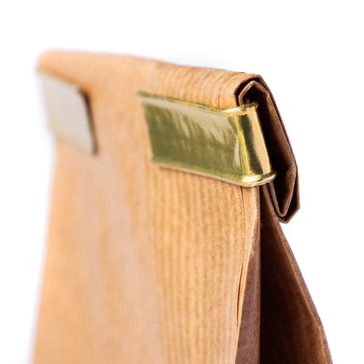 Made in The ACC900 Kraft Detail Back s