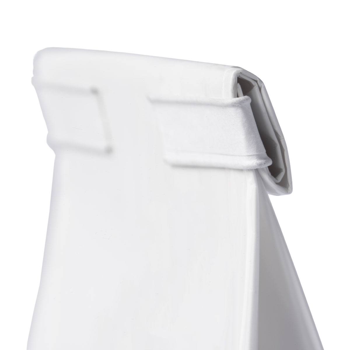 Made in The ACC903 White Detail Back s